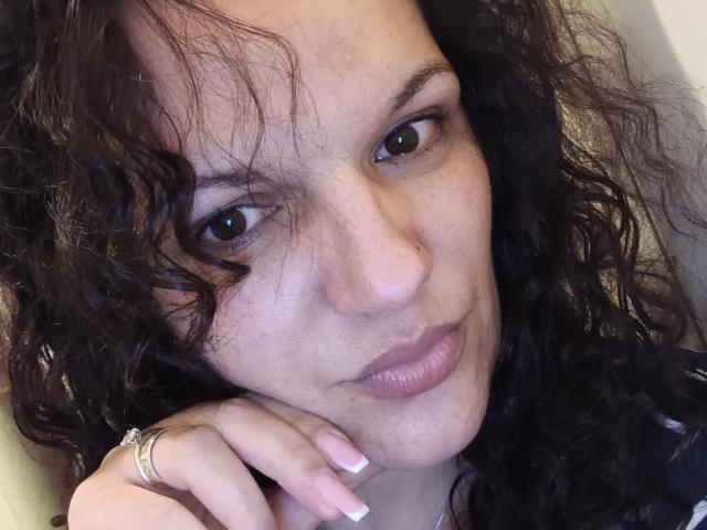 KissYouKissMe - Sexe cam en vivo - 20612846
