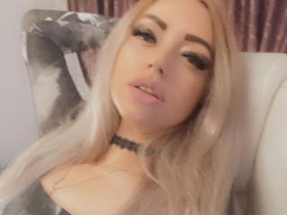 MiladyOne - Live porn & sex cam - 20618486