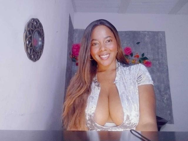 EmiraHot - Live sex cam - 20632426