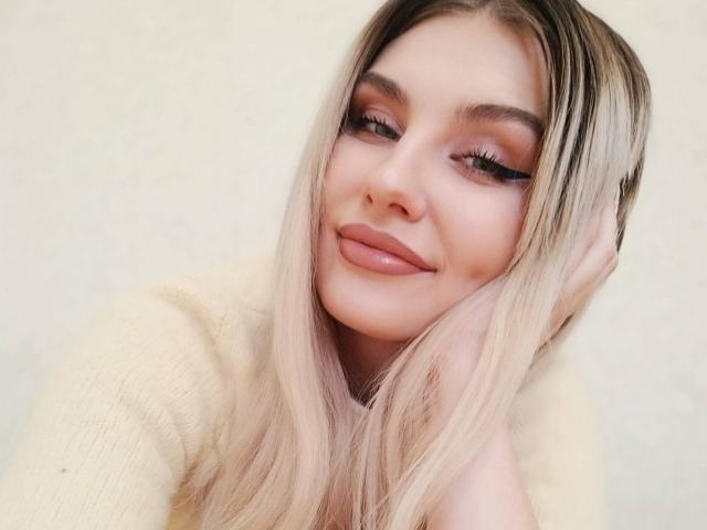 EvaLoona - Live sex cam - 20633926