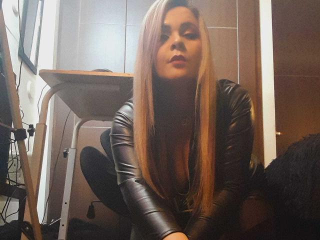 VictoriiaGray - Sexe cam en vivo - 20640390