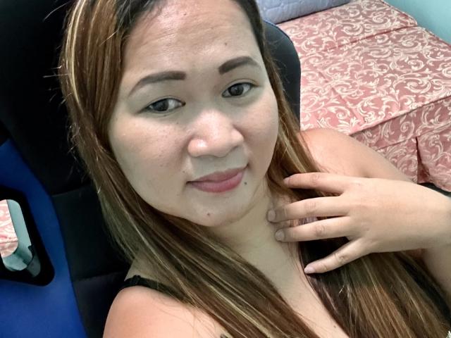 SimplyPinay - Live sex cam - 20649770