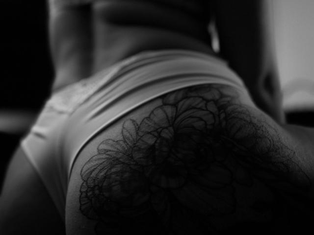 CoreMelissa - Live sex cam - 20650166