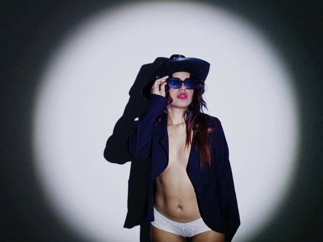 SaphiraFork - Live sex cam - 20653934