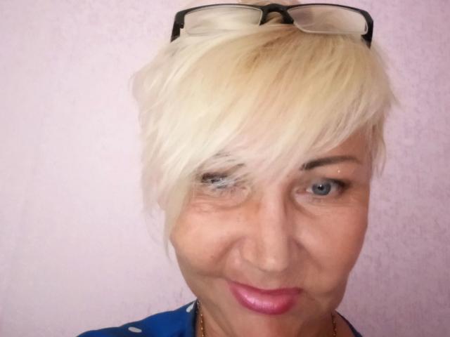 HellyHots-hot - Live porn &amp; sex cam - 20654690