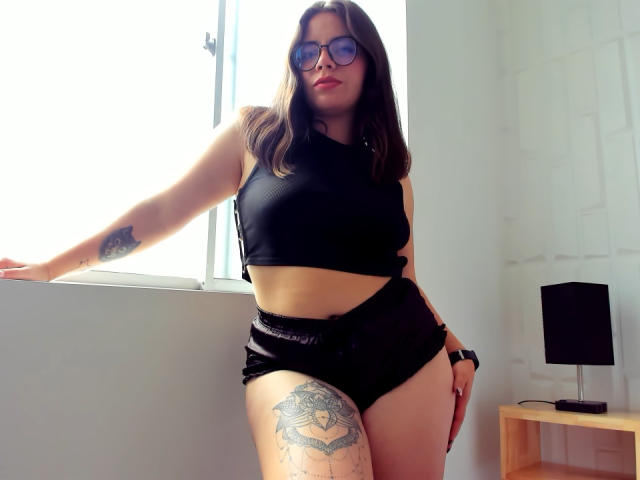 MeliiEvans - Live sex cam - 20657250