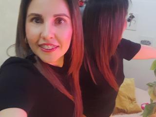 AdelaShery - Live Sex Cam - 20658634