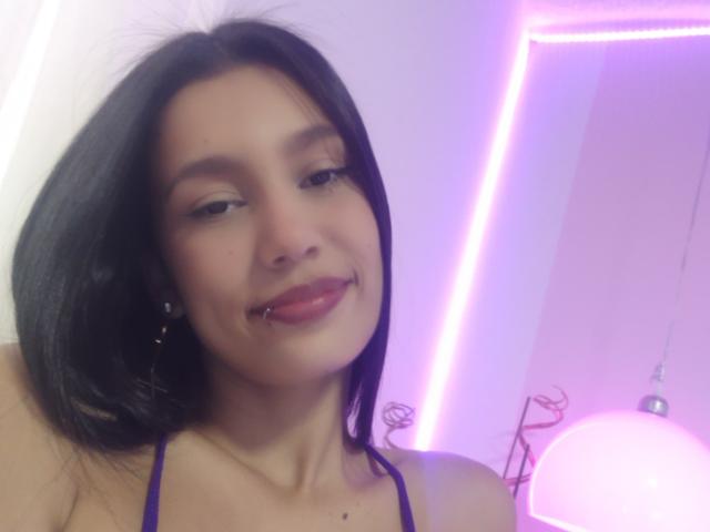 KataleyaMansson - Sexe cam en vivo - 20658726