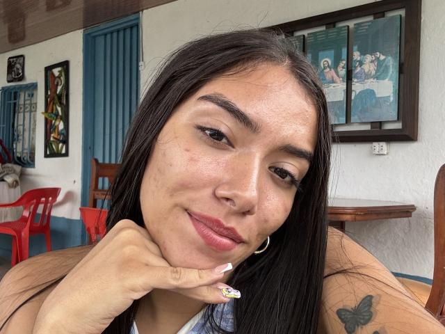 SharonKlart - Live Sex Cam - 20665458