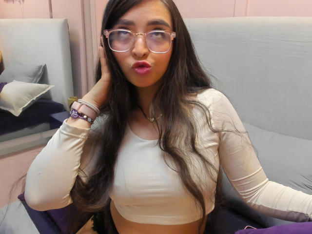 EvaMcAllister - Live porn &amp; sex cam - 20665726