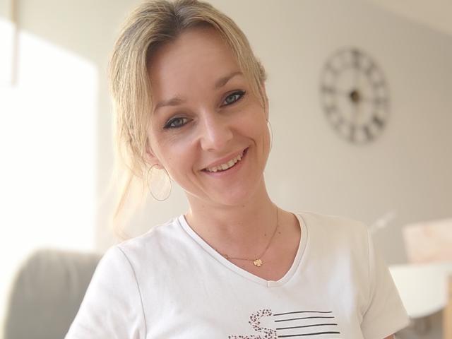 AliciaSecret - Live porn &amp; sex cam - 20668382