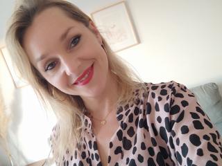 AliciaSecret - Live sex cam - 20668450