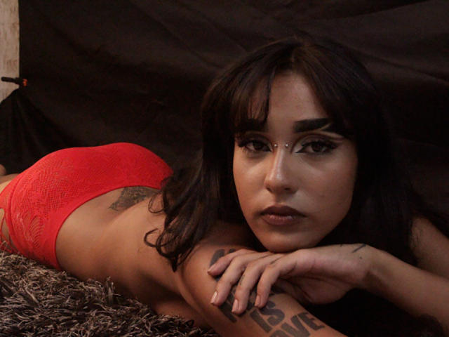 DakotaIri - Sexe cam en vivo - 20669226