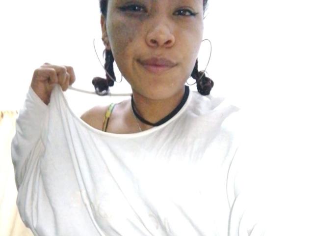 RosalieBeth - Sexe cam en vivo - 20669298