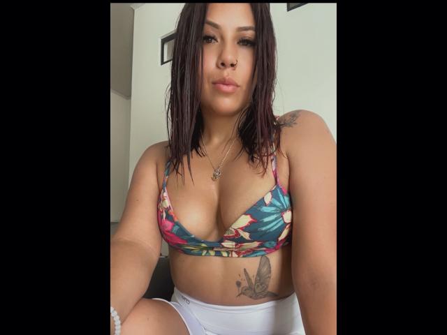 EmilyDurand - Live Sex Cam - 20674030