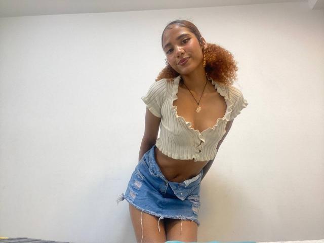 CinthiaWalker - Live sex cam - 20681898