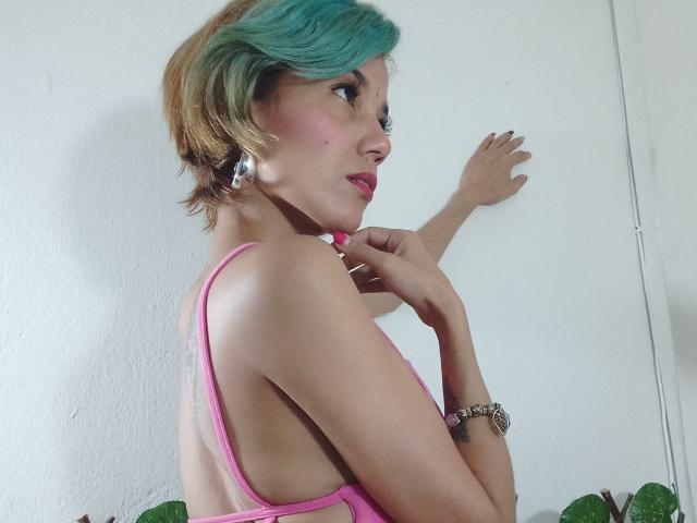Veroo69 - Live sex cam - 20687166