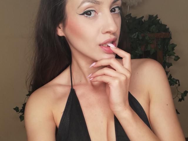 VievienneClemente - Live sex cam - 20689690