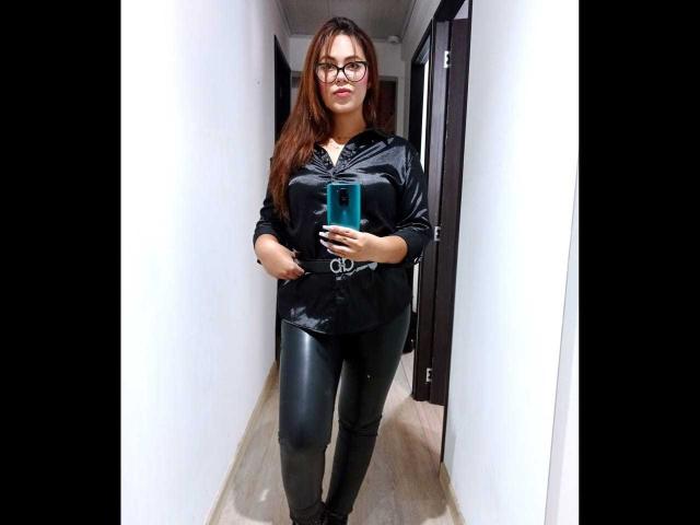 ValentinaSimmons - Live sex cam - 20695938