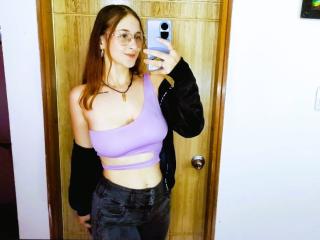 LauraCutee - Live porn & sex cam - 20696710