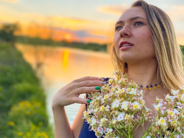 SallyVerda - Live porn &amp; sex cam - 20701166