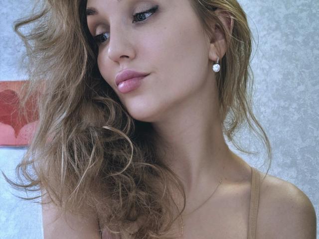 Angelovna - Live sexe cam - 20701818