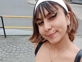 SarahXRouse - Live sex cam - 20702318