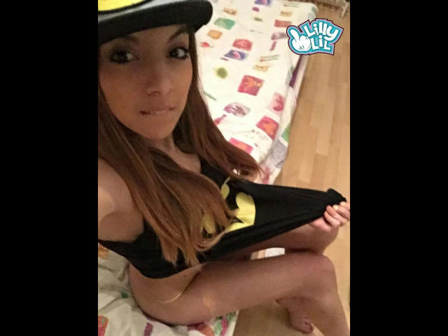 Lilly-Lil-hot - Sexe cam en vivo - 20702394