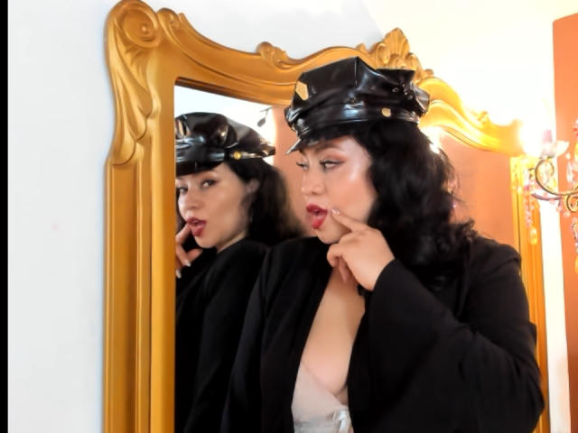 AlisGourmande - Live porn &amp; sex cam - 20713070