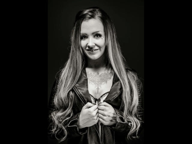 MiriBrook-hot - Live Sex Cam - 20714362