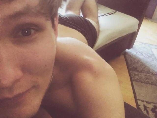 RomeoTyler-hot - Live sexe cam - 20715318