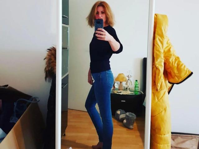 BehaarteMuschi-hot - Live porn &amp; sex cam - 20715606