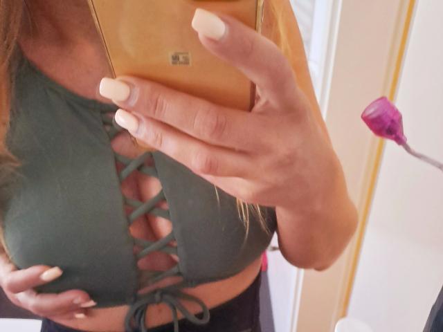 LinaaPuschel-hot - Live sexe cam - 20716678