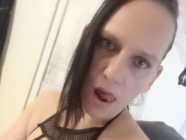 Sexyluder83-hot - Sexe cam en vivo - 20720426
