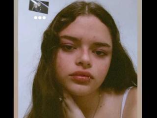 CoralineGhibli - Sexe cam en vivo - 20722762