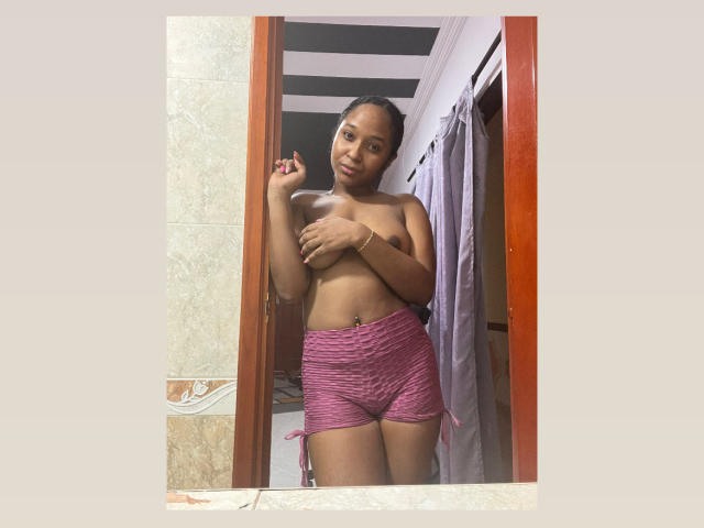 MelanyScoth - Sexe cam en vivo - 20724578