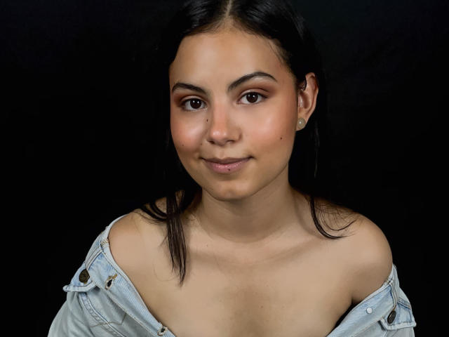 AnnySweet69 - Sexe cam en vivo - 20730758