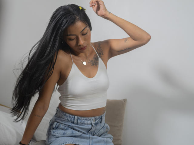 HollyOlseen - Live sex cam - 20732402