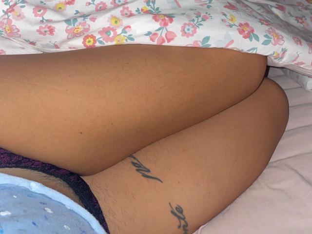 MikaelaPink-hot - Sexe cam en vivo - 20735310