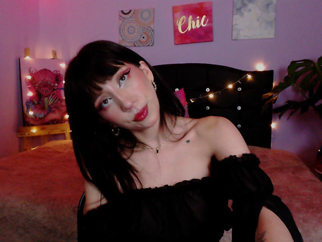 IzzysMisss - Live Sex Cam - 20740990