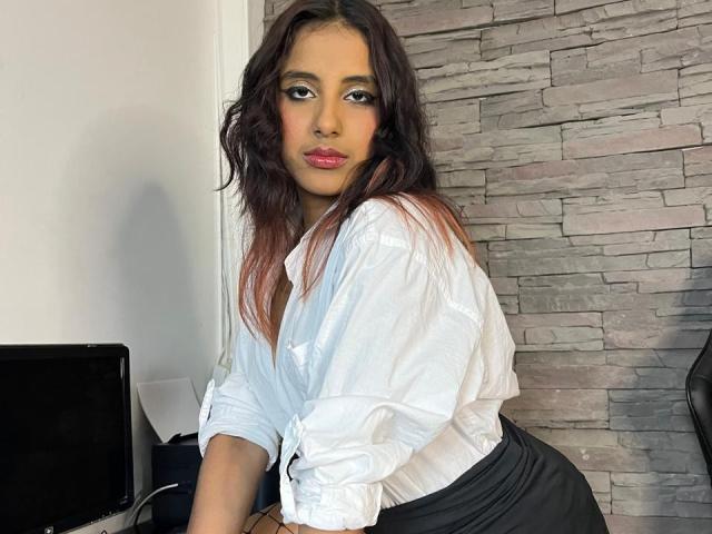 SaphiraFork - Live Sex Cam - 20741314