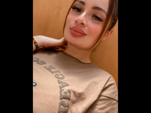 FlowerLiz - Live Sex Cam - 20744622