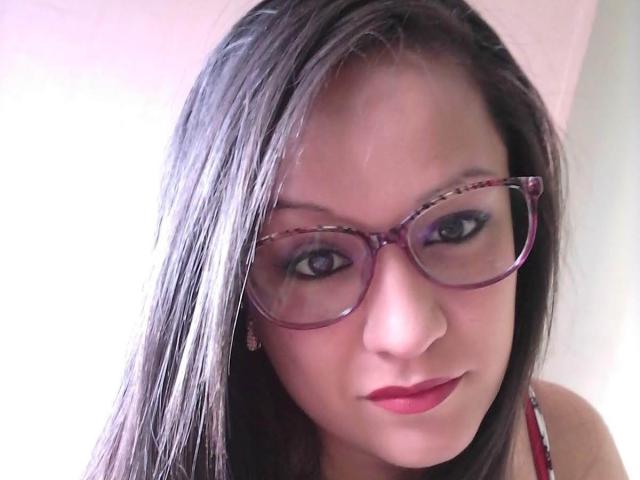 LucianaDiazz - Live Sex Cam - 20748302