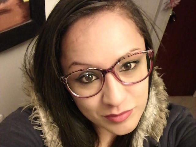 LucianaDiazz - Live Sex Cam - 20748314