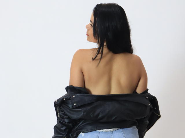 AmberMartines - Live porn &amp; sex cam - 20749098