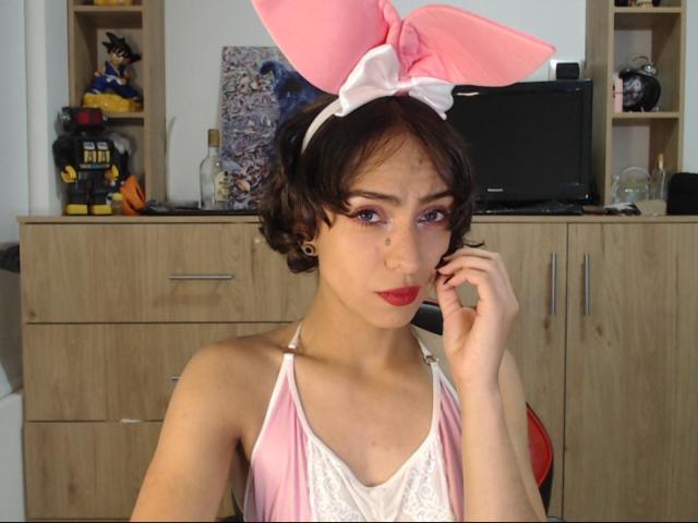 ElaDevilany - Sexe cam en vivo - 20751110
