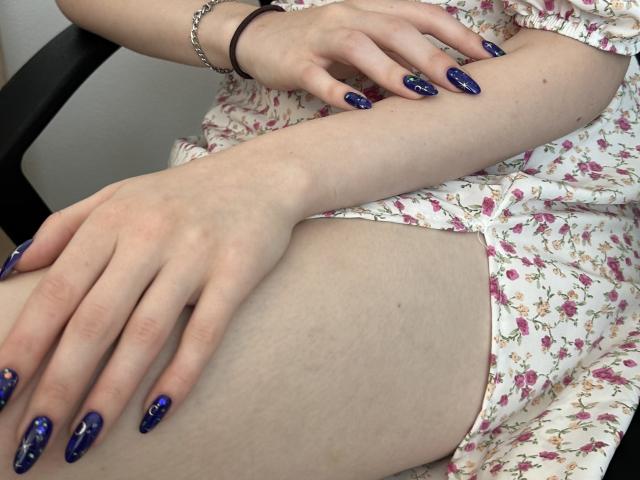 Valissia - Live Sex Cam - 20752210