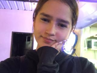 MelodyMansson - Live sex cam - 20754554