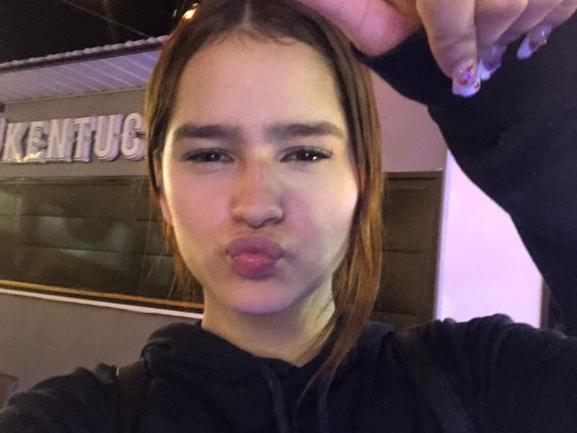 MelodyMansson - Live sexe cam - 20754558