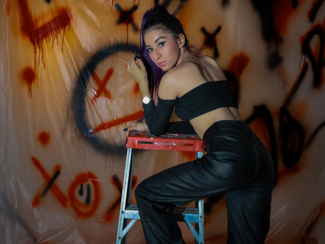 JuliaJobs - Live porn &amp; sex cam - 20755714